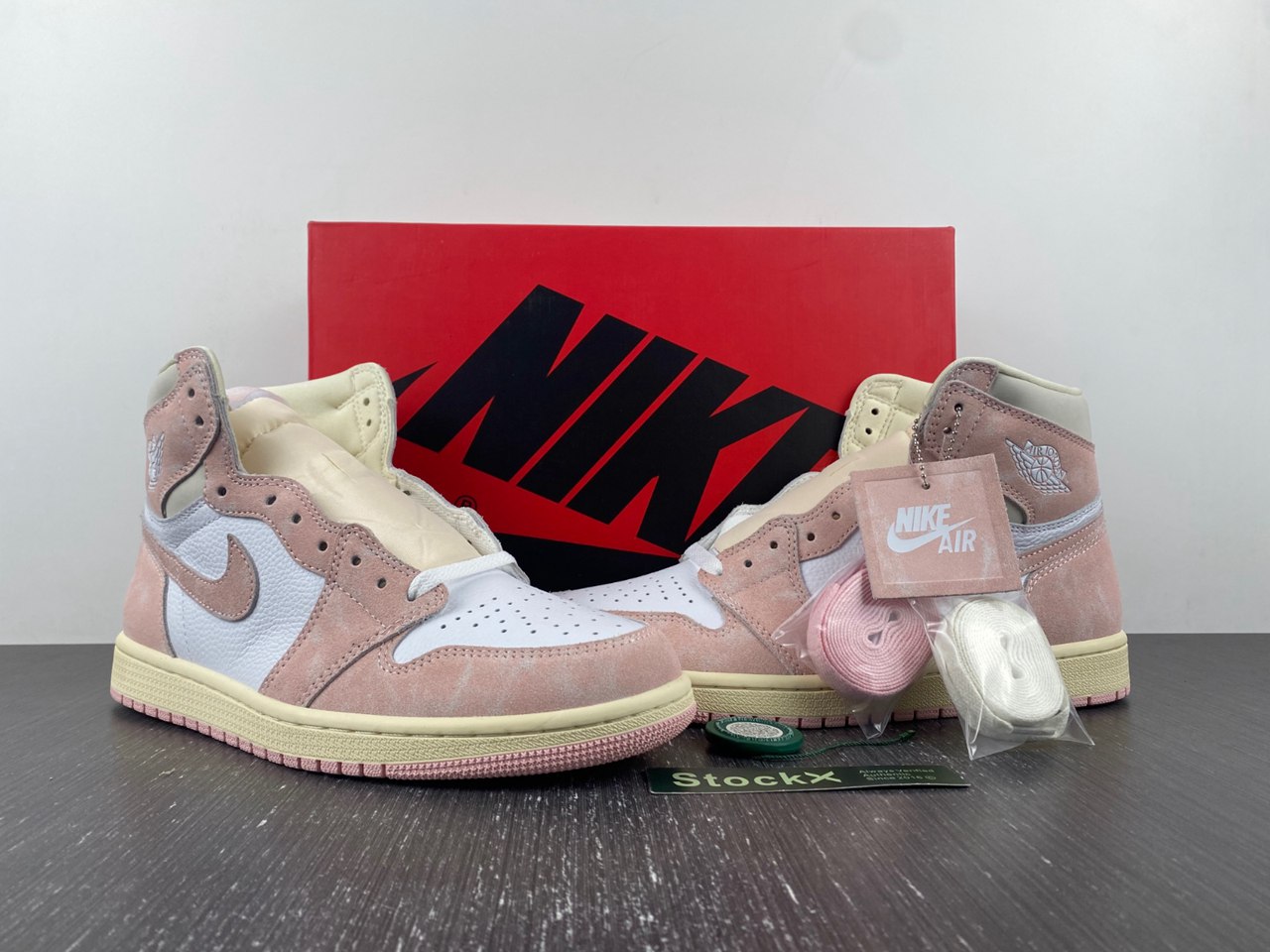 Air Jordan 1 High OG  Washed Pink FD2596-600